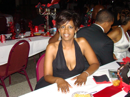 Latonja Wilson Photo 4