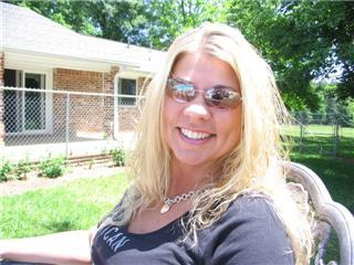 Tracy Laird Photo 22