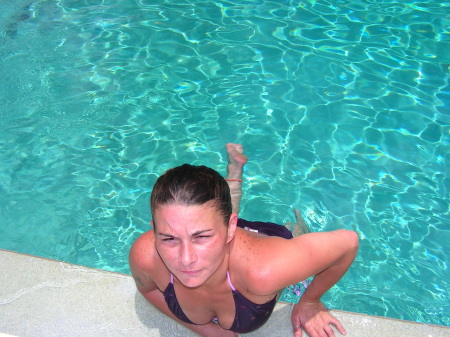 Elizabeth Romine Photo 19