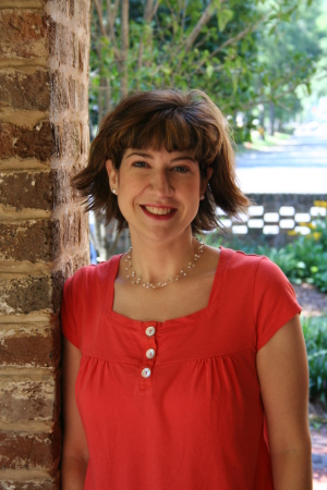 Jennifer Fields Photo 11