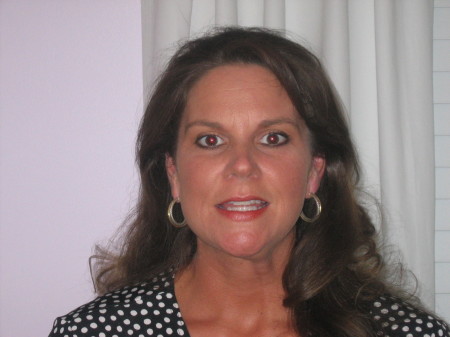 Amy Pennington Photo 7