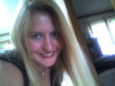Nicole Robb Photo 3