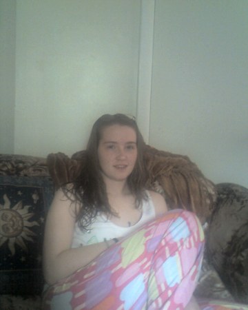 Heather Holmes Photo 42