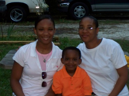 Tonia Johnson Photo 29