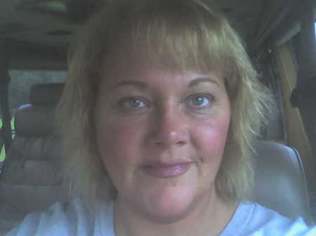 Debbie Dudley Photo 9