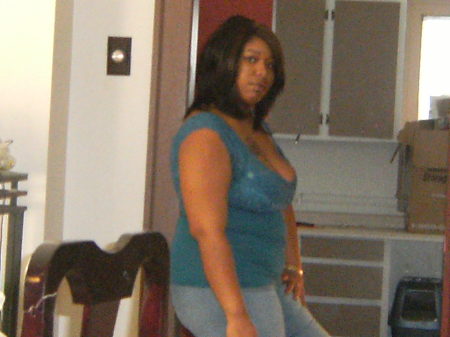 Alexandria Williams Photo 15