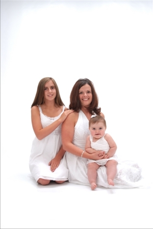 Angie Brooks Photo 35