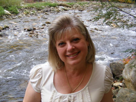 Carolyn Singleton Photo 3
