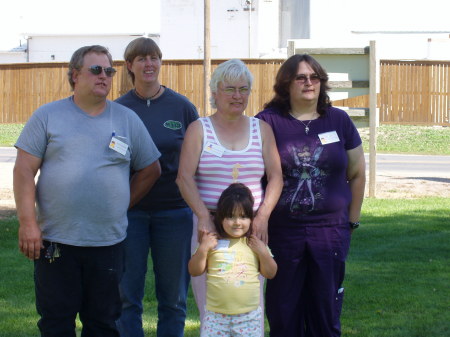 Sharon Leonard Photo 36