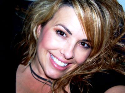 April Hopper Photo 6