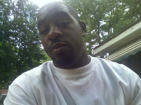 Derrick Riddle Photo 17