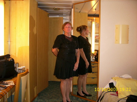 Linda Sneed Photo 22