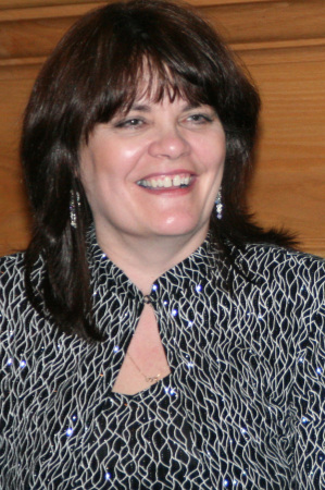 Laurie Mathis Photo 7