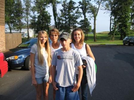 Kelly Sammons Photo 2
