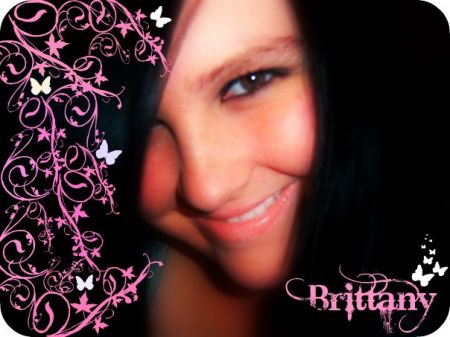 Brittany Robison Photo 8