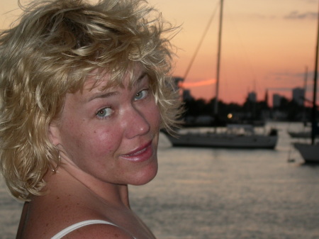 Tracey Gordon Photo 5