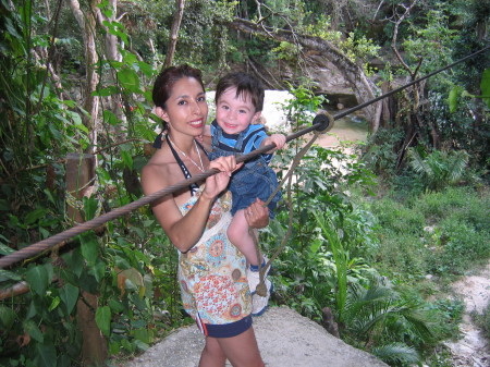 Maria Leos Photo 9
