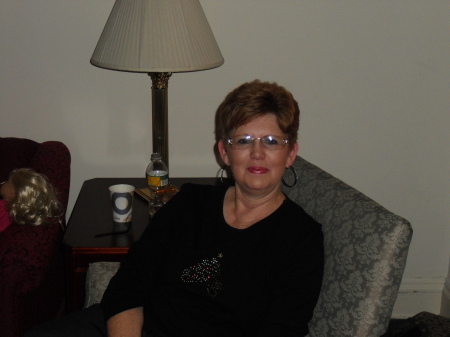 Katherine Reynolds Photo 11