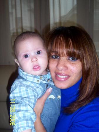 Lillian Santiago Photo 22