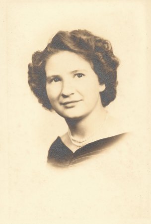Margaret Fields Photo 22