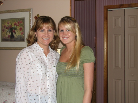 Jennifer Madron Photo 3