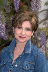 Anita Shoemaker Photo 14