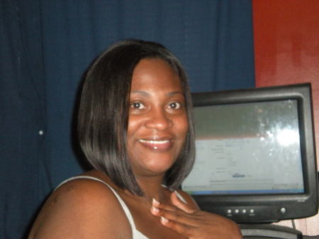 Helen Covington Photo 9