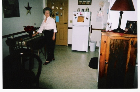 Frances Bates Photo 21