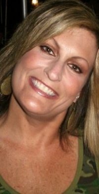 Tracy Moore Photo 28