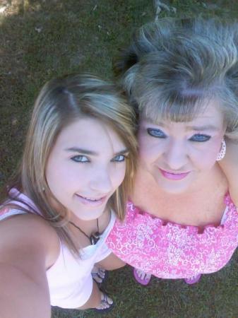 Claudia Hicks Photo 7