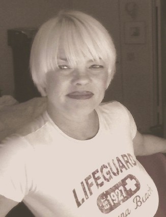 Kimberly Myers Photo 32