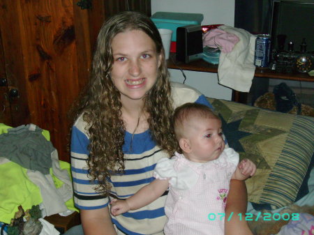 Jessica Logsdon Photo 5
