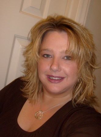 Cindy Matthews Photo 30