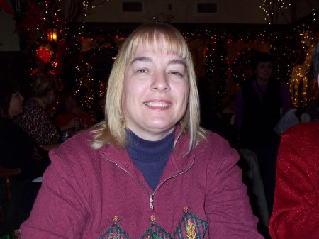 Lynn Cooper Photo 14