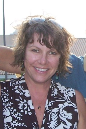 Robin Baker Photo 22