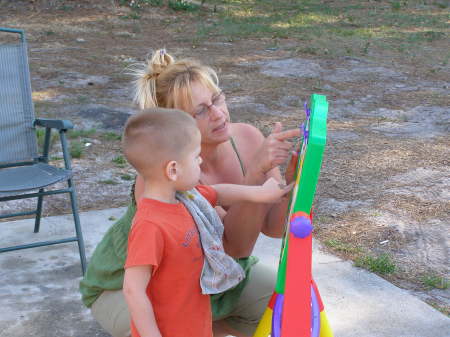 Lori Lock Photo 2