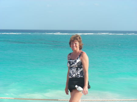 Cheryl Barker Photo 3