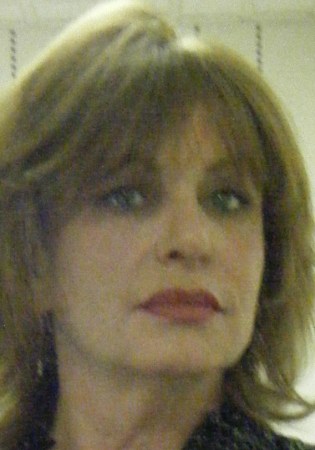 Robin Augustine Photo 7
