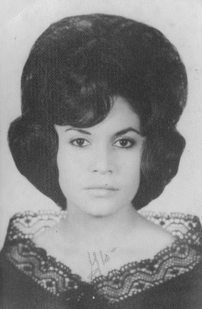 Gloria Quintero Photo 23