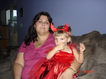 Elizabeth Whitaker Photo 11