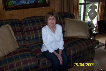 Jean Reeves Photo 2