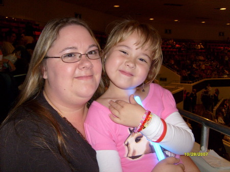 Teresa Holley Photo 19