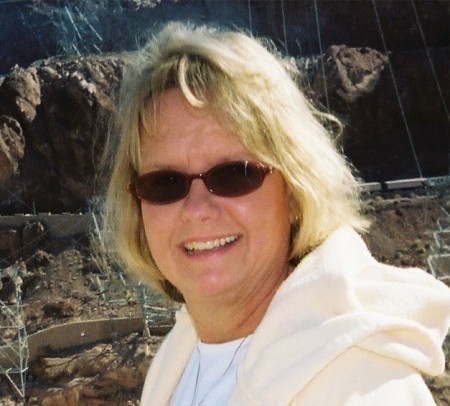 Peggy Saunders Photo 8