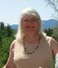 Rachael Thompson Photo 18