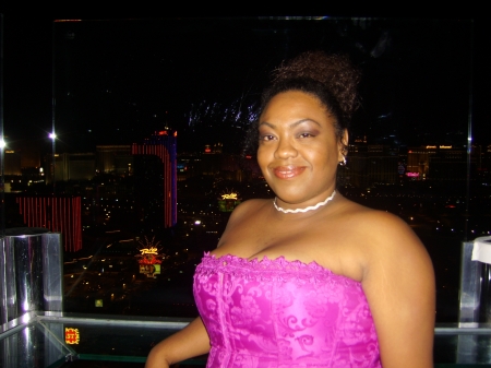 Samantha Pendleton Photo 4