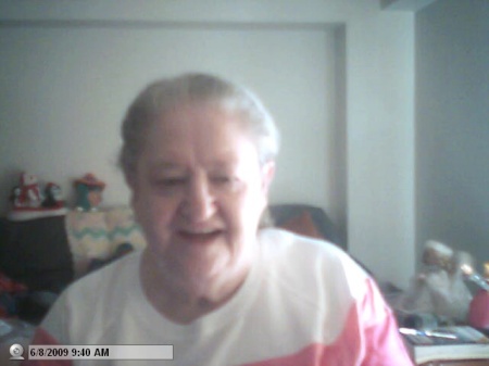 Roberta Rhodes Photo 7
