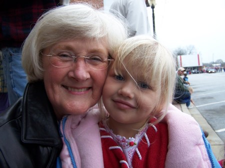 Helen Goodson Photo 15