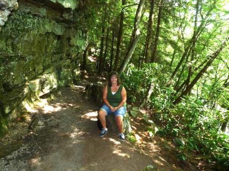 Ellen Mathis Photo 20