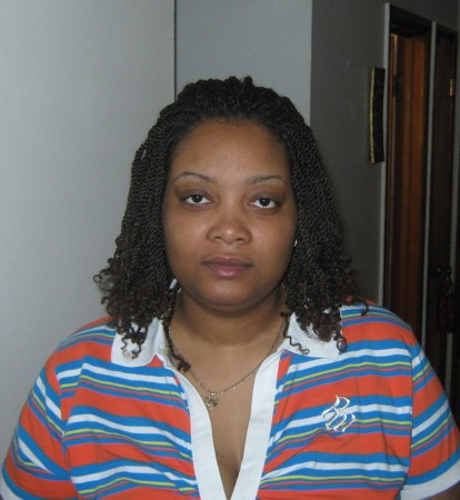 Rochelle Holmes Photo 20