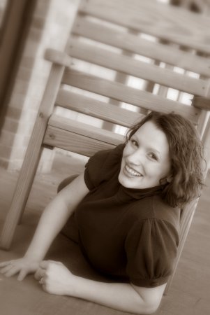 Lisa Brooks Photo 11